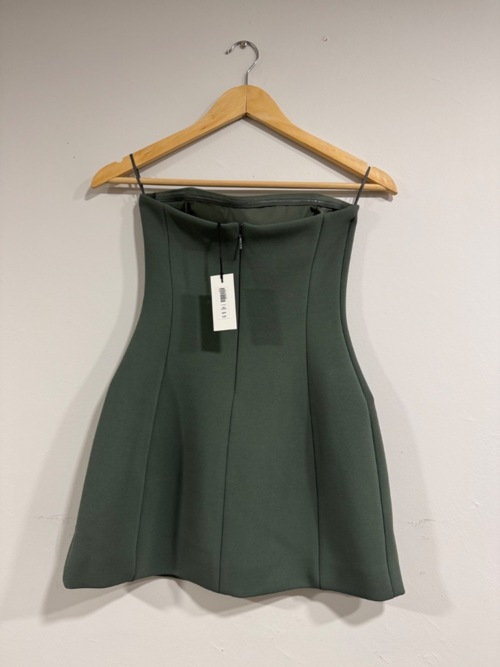 Babaton FigureKnit™ Gigi Dress - Picture 2 of 4